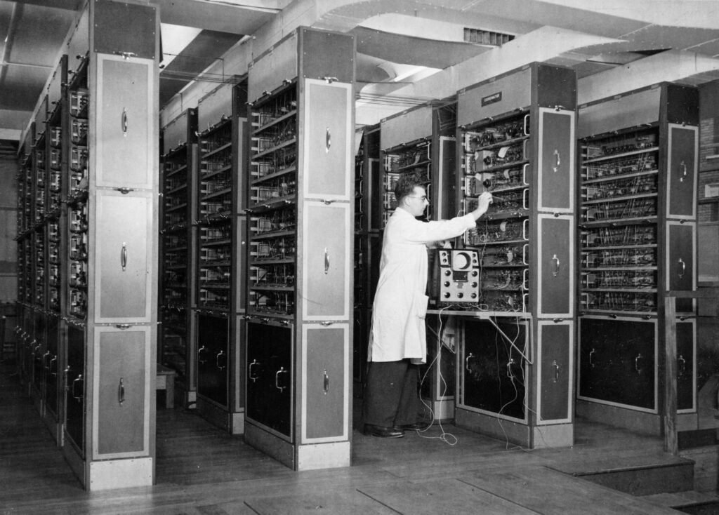 Taken on the 28th Jan 1953. LEO in development is made of 18 racks of electronic equipment