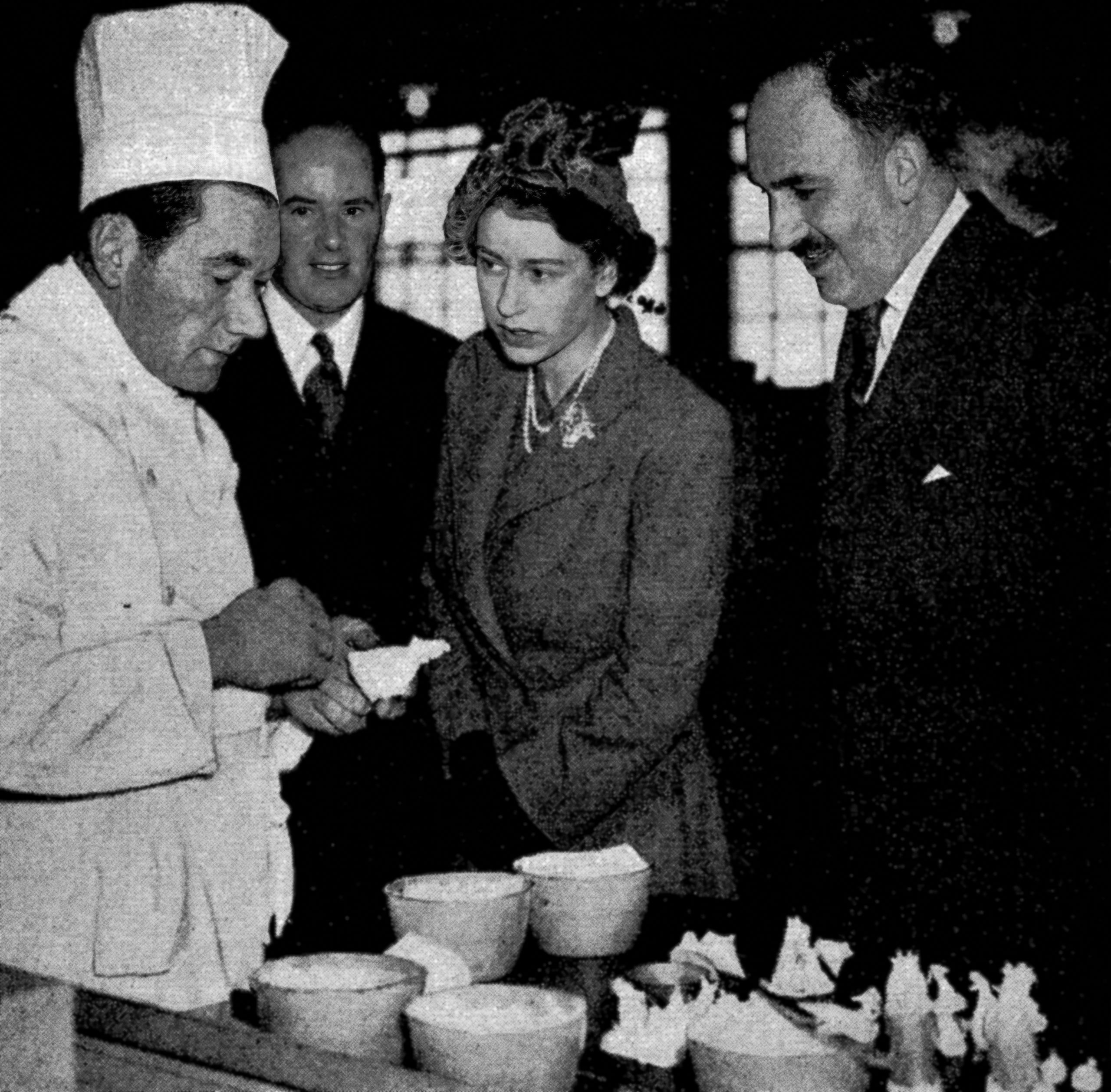 Princess Elizabeth with Lucien Jacquot, sculptor of phantasies in meringue, Lyons Mail April 1951